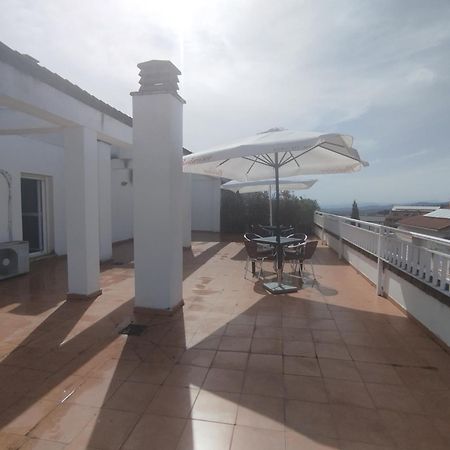 Apartamento Alhondiga Hervas Bagian luar foto